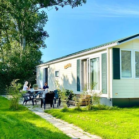 Apartmán Chalet 'De Lanterfanter' Grou Exteriér fotografie