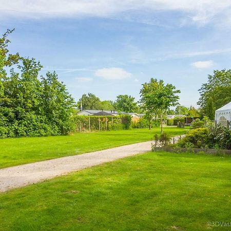 Apartmán Chalet 'De Lanterfanter' Grou Exteriér fotografie